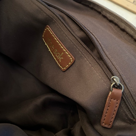 TheSak crochet bag, zipper close, lined 2strap, taupe, logo dangle + colorsplash - Picture 11 of 12